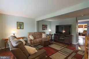1210 Pin Oak Dr, Perkiomenville, PA 18074 - Photo 3
