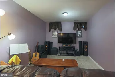 1210 Pin Oak Drive, Perkiomenville, PA 18074 - Photo 17
