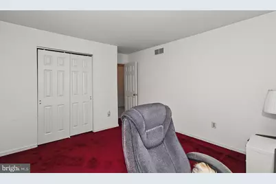 536 6th Street W, Pennsburg, PA 18073 - Photo 31