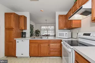 536 6th Street W, Pennsburg, PA 18073 - Photo 13