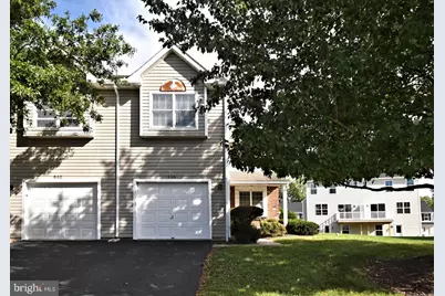 536 6th Street W, Pennsburg, PA 18073 - Photo 1