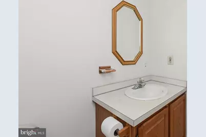 536 6th Street W, Pennsburg, PA 18073 - Photo 33
