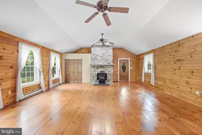 1819 Snyder Road, Green Lane, PA 18054 - Photo 9