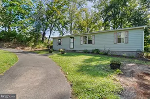 1026 Magazine Rd, Green Lane, PA 18054 - Photo 3