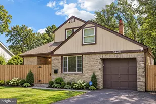 8125 Heacock Ln, Wyncote, PA 19095 - Photo 3