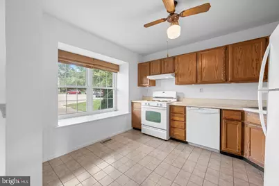 420 Snowflake Circle, West Norriton Twp, PA 19403 - Photo 5