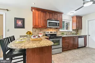 3203 Nottingham Rd, Norristown, PA 19403 - Photo 7