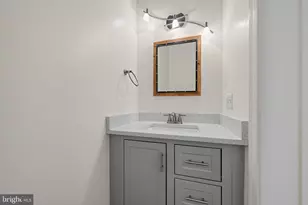 445 Spring Mill Ave, Conshohocken, PA 19428 - Photo 21