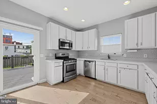 445 Spring Mill Ave, Conshohocken, PA 19428 - Photo 11
