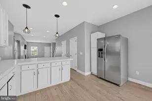 445 Spring Mill Ave, Conshohocken, PA 19428 - Photo 9