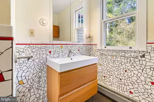 2063 Harts Ln, Conshohocken, PA 19428 - Photo 29