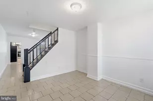 360 E Penn St, Norristown, PA 19401 - Photo 7