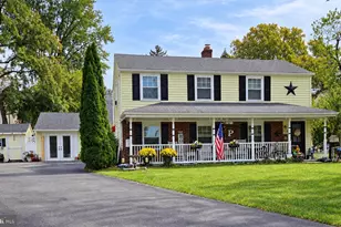 356 Golf View Rd, Lafayette Hill, PA 19444 - Photo 1