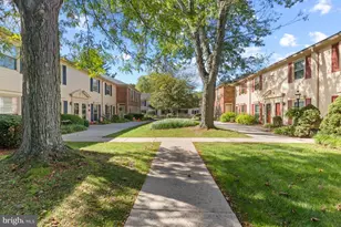 176 Cheshire Dr, Penllyn, PA 19422 - Photo 3