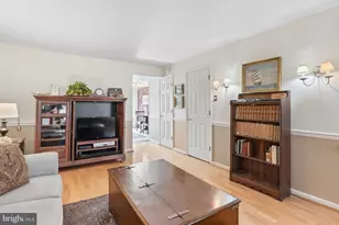 176 Cheshire Dr, Penllyn, PA 19422 - Photo 9