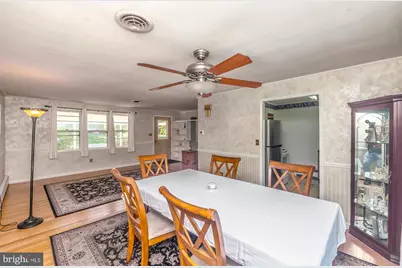 3243 W Sunset Avenue, Eagleville, PA 19403 - Photo 13