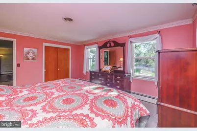 3243 W Sunset Avenue, Eagleville, PA 19403 - Photo 27