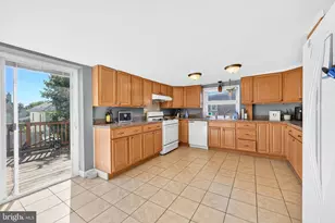 126 Poplar St, Ambler, PA 19002 - Photo 3