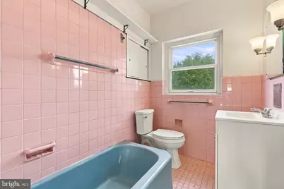 300 S Broad Street, Lansdale, PA 19446 - Photo 27