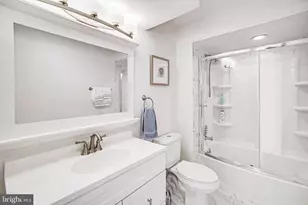 944 Hedgerow Ct, Blue Bell, PA 19422 - Photo 37