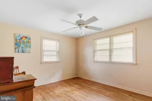 325 E Mt Kirk Ave, Eagleville, PA 19403 - Photo 15