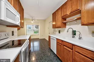 19 Stuart Dr, Norristown, PA 19401 - Photo 9