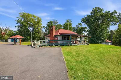 2070 Hendricks Station Road, Harleysville, PA 19438 - Photo 5