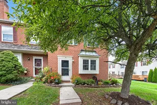 1704 Village Green Dr, Gilbertsville, PA 19525 - Photo 43