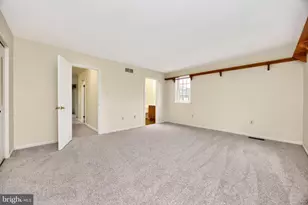 1704 Village Green Dr, Gilbertsville, PA 19525 - Photo 31