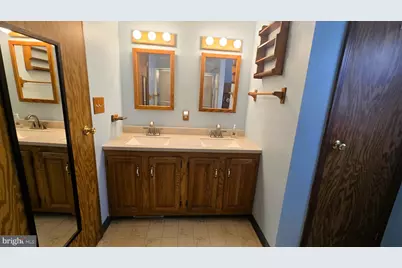 30 Juniper Court E, Harleysville, PA 19438 - Photo 15
