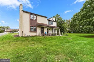 102 Walnut Ridge Est, Pottstown, PA 19464 - Photo 23