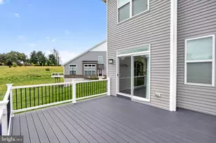 25 Tamarack Cir, Norristown, PA 19403 - Photo 39