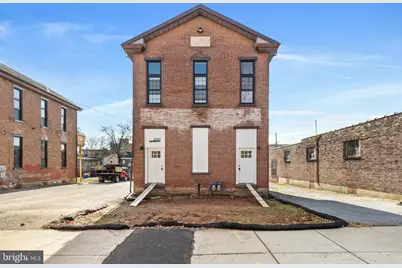 424 Chestnut Street #1, Pottstown, PA 19464 - Photo 1
