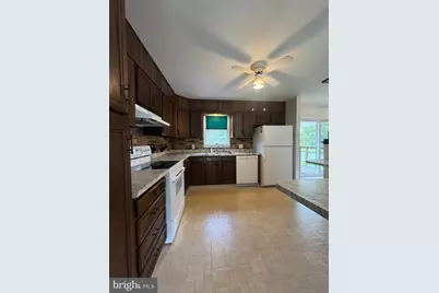 1170 Woodmere Drive, Pottstown, PA 19464 - Photo 11