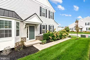 105 Woodwinds Dr, Collegeville, PA 19426 - Photo 3