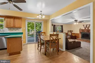 729 Mockingbird Ln, Eagleville, PA 19403 - Photo 7