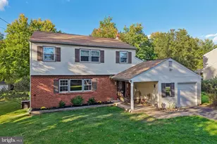 729 Mockingbird Ln, Eagleville, PA 19403 - Photo 3