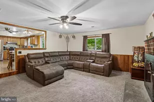 729 Mockingbird Ln, Eagleville, PA 19403 - Photo 13