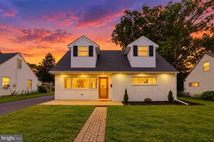 198 Oxford Cir, West Norriton, PA 19403 - Photo 1