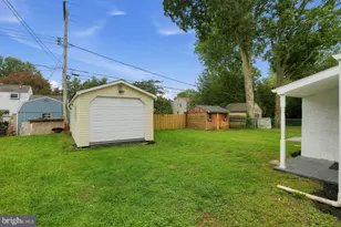 198 Oxford Cir, West Norriton, PA 19403 - Photo 5