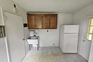 11 Azalea Cir, Lafayette Hill, PA 19444 - Photo 13