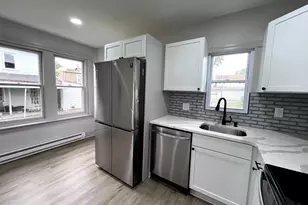 37 W 2nd St, Pottstown, PA 19464 - Photo 15