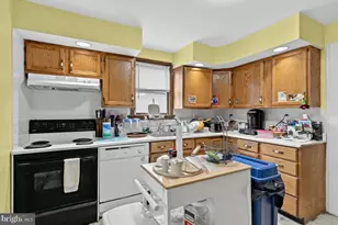 220 Orlemann Ave, Oreland, PA 19075 - Photo 7
