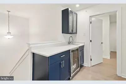 919 Riverplace Drive, Conshohocken, PA 19428 - Photo 11