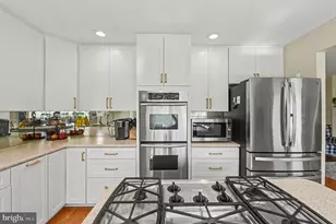 183 Gleneagles Ct, Blue Bell, PA 19422 - Photo 15