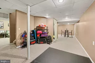 302 Centennial Dr, Blue Bell, PA 19422 - Photo 33