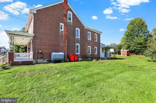 317 W Race St, Stowe, PA 19464 - Photo 5