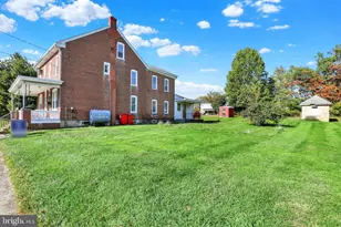 317 W Race St, Stowe, PA 19464 - Photo 29