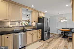 240 S Lynwood Ave, Glenside, PA 19038 - Photo 13