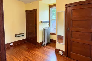 557 Hamilton St, Norristown, PA 19401 - Photo 9
